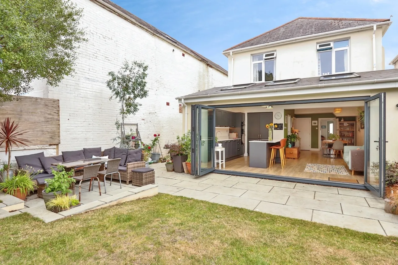3 bed house for sale, Ashmore Crescent, Poole, BH15