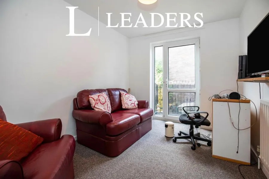 St. Johns Road, Leamington Spa, CV31, photo 4