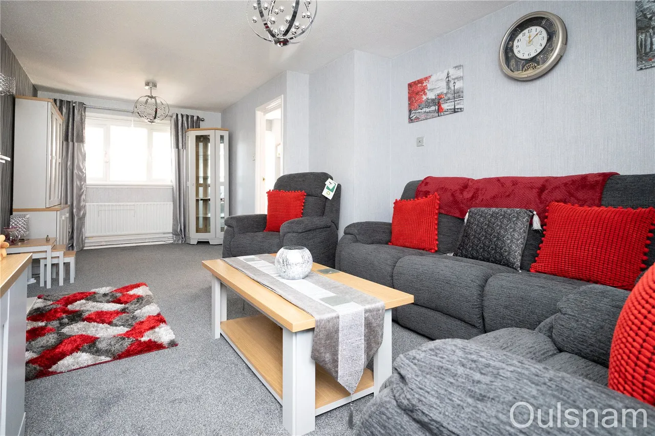 Henry Walk, Bromsgrove, Worcestershire, B60 3NZ, photo 2