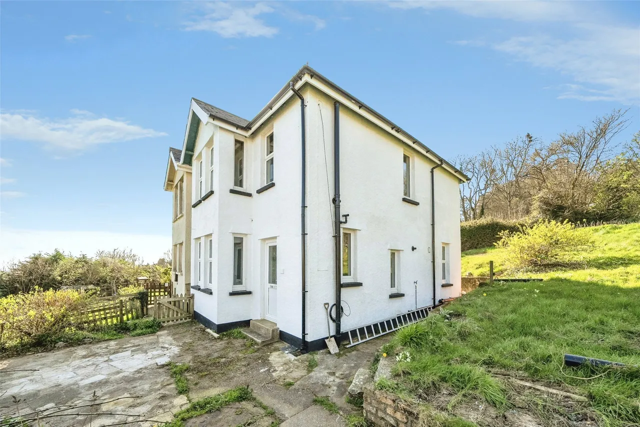 3 bed property for sale — Butt Park, Hennock, Bovey Tracey, Newton Abbot, TQ13