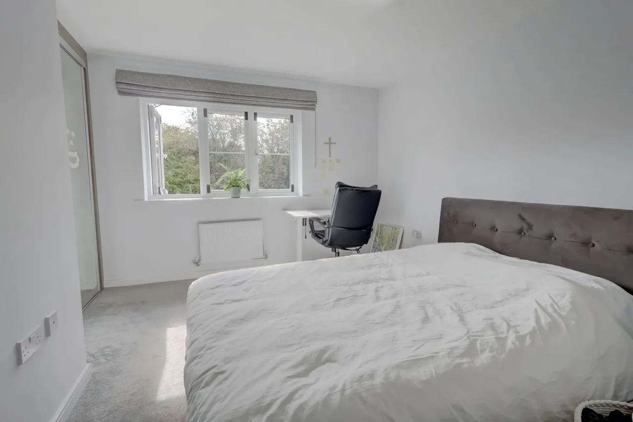 Autumn Drive, Princes Risborough, HP27, photo 5