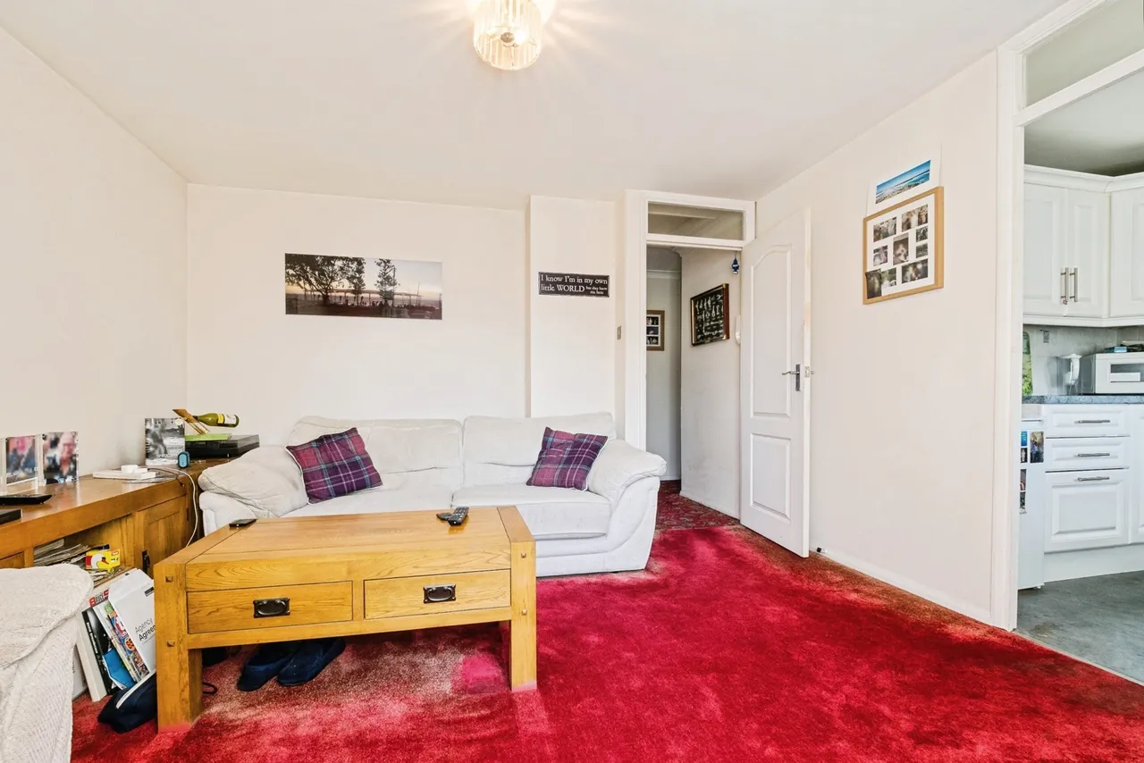Benyon Path, South Ockendon, Essex, RM15, photo 12