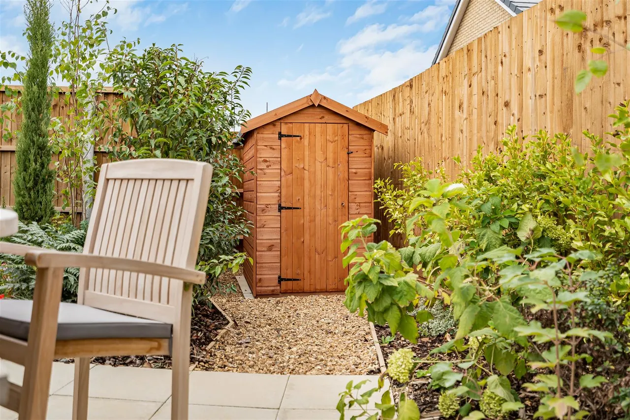 Thaxted Road, Saffron Walden, CB10, photo 23