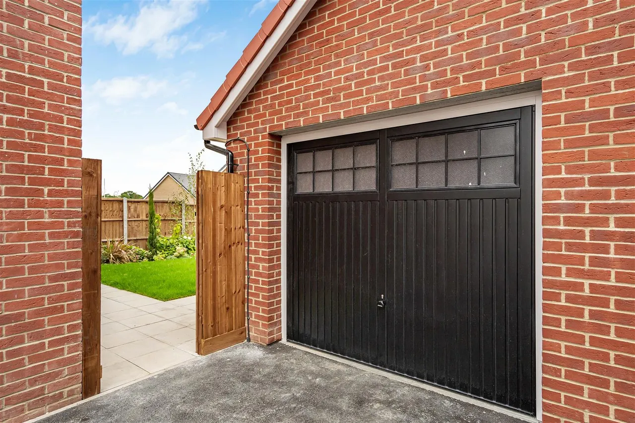 Thaxted Road, Saffron Walden, CB10, photo 24