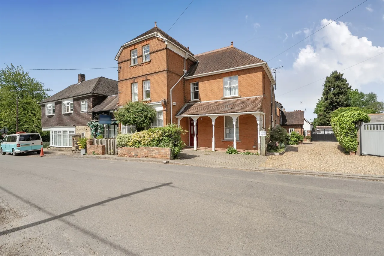5 bed house for sale — Bigfrith Lane, Cookham, Maidenhead