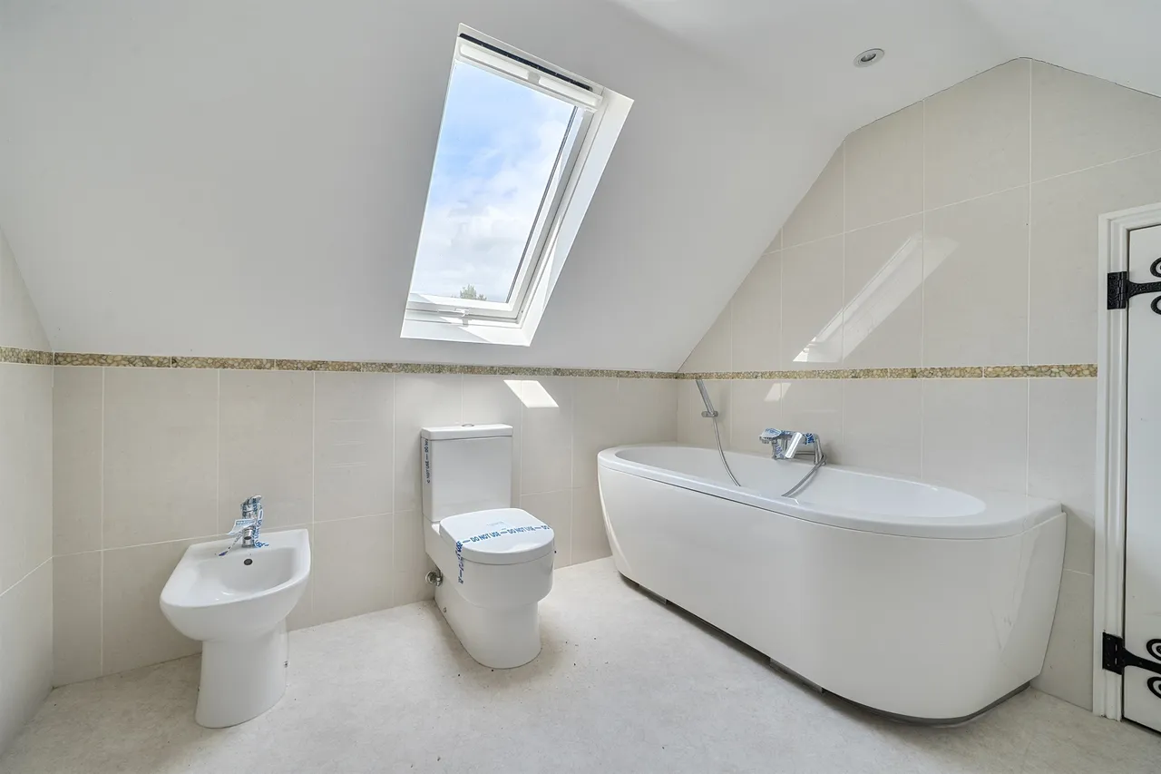 Bigfrith Lane, Cookham, Maidenhead, photo 11