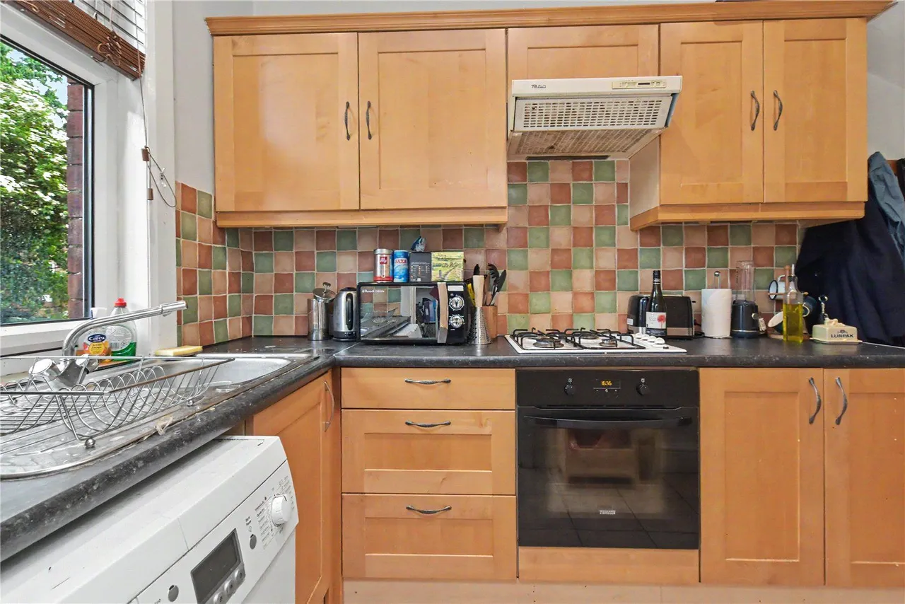 Glebe Place, Kirkstall, LS5, photo 2