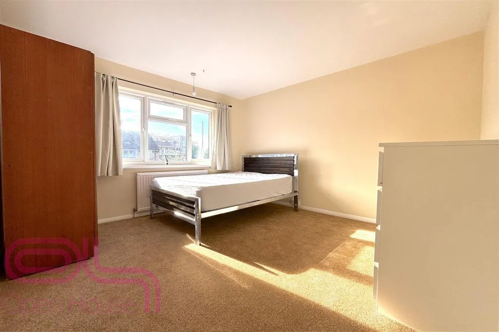 Ivy Lane, Hounslow, TW4, photo 5