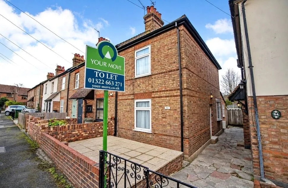 2 bed house to rent — West View Road, Crockenhill, Kent, BR8