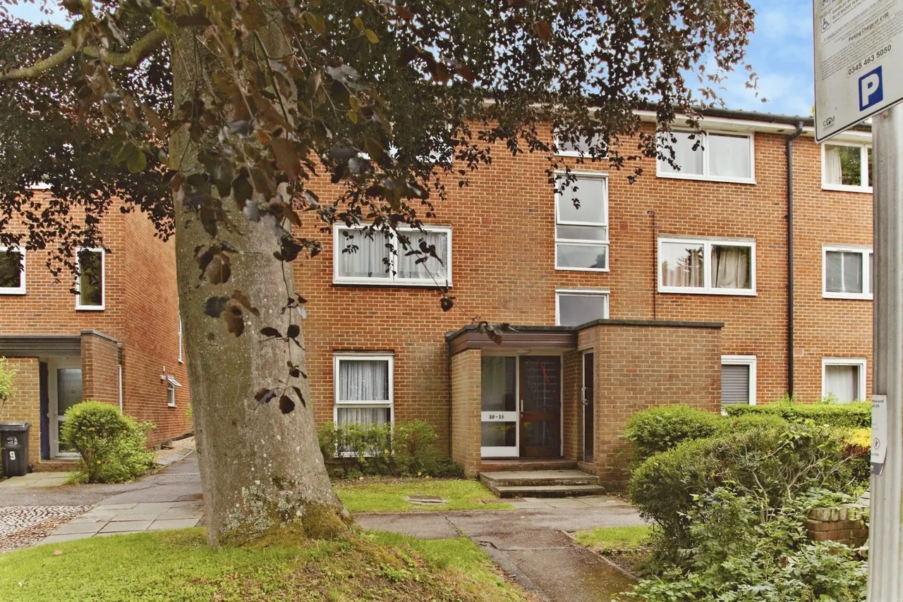 St. Arvans Close, CROYDON, Surrey, CR0, photo 2