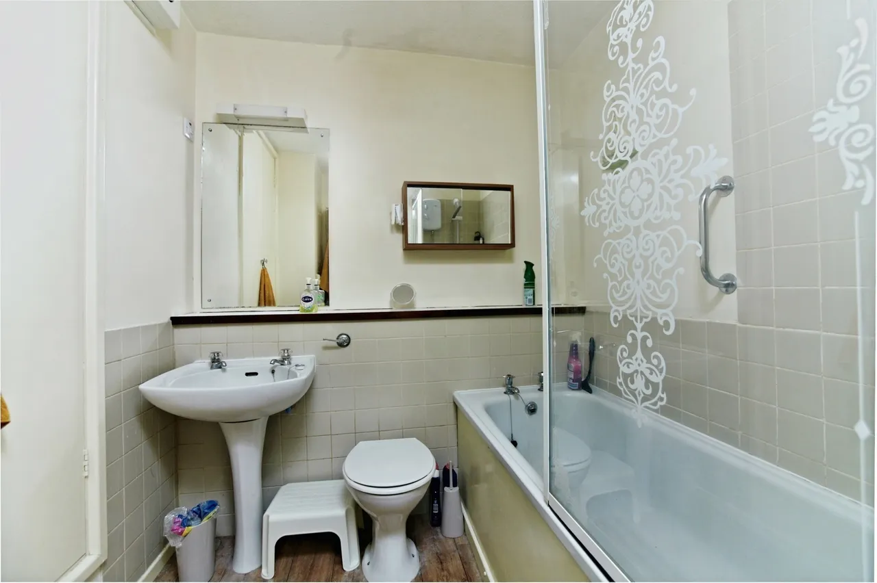 St. Arvans Close, CROYDON, Surrey, CR0, photo 6