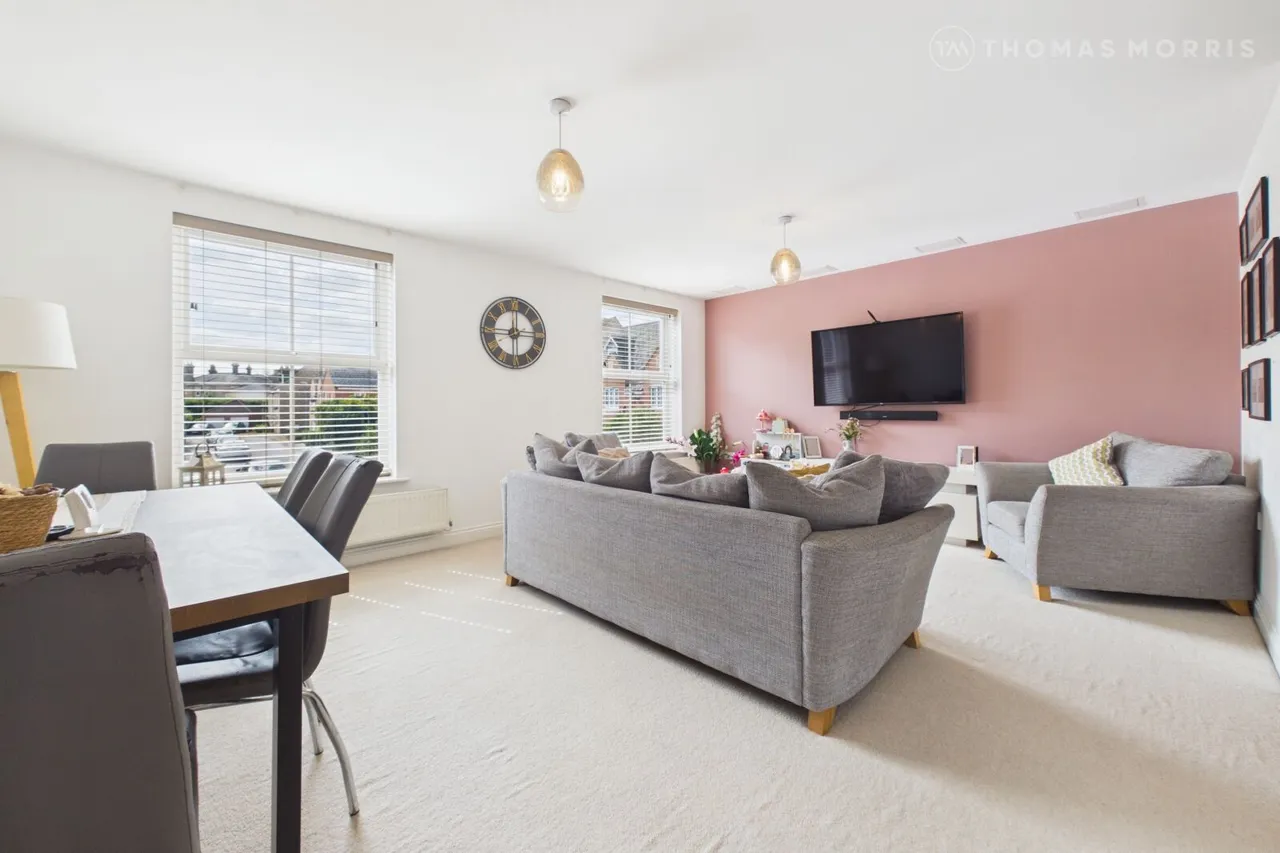 2 bed flat for sale, Cooks Way, Biggleswade, SG18