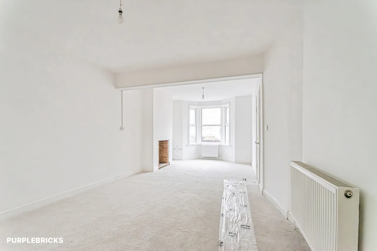 Cricklade Road, Gorse Hill, SN2, photo 13