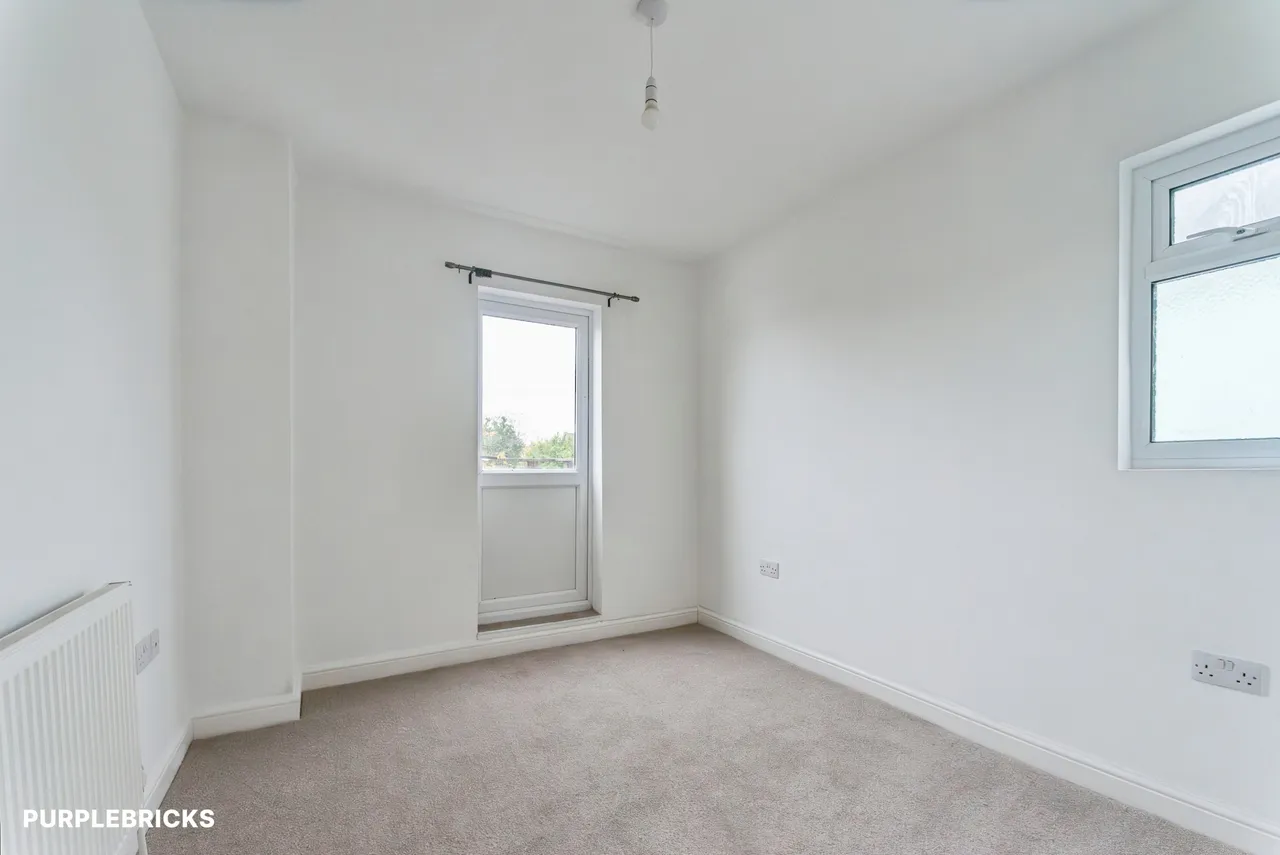 Cricklade Road, Gorse Hill, SN2, photo 22