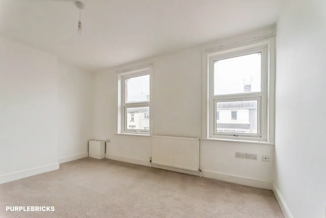 Cricklade Road, Gorse Hill, SN2, photo 19