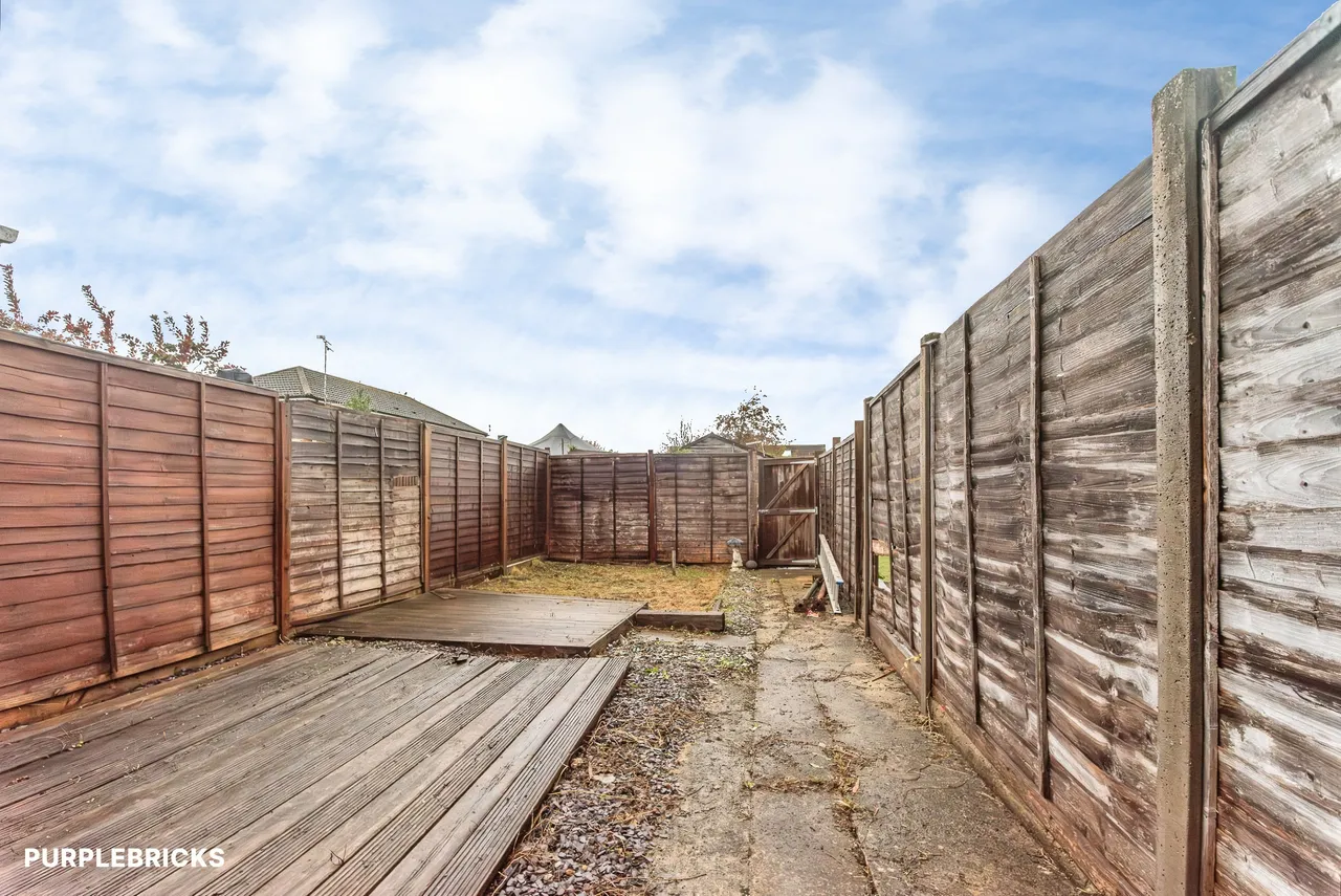 Cricklade Road, Gorse Hill, SN2, photo 27