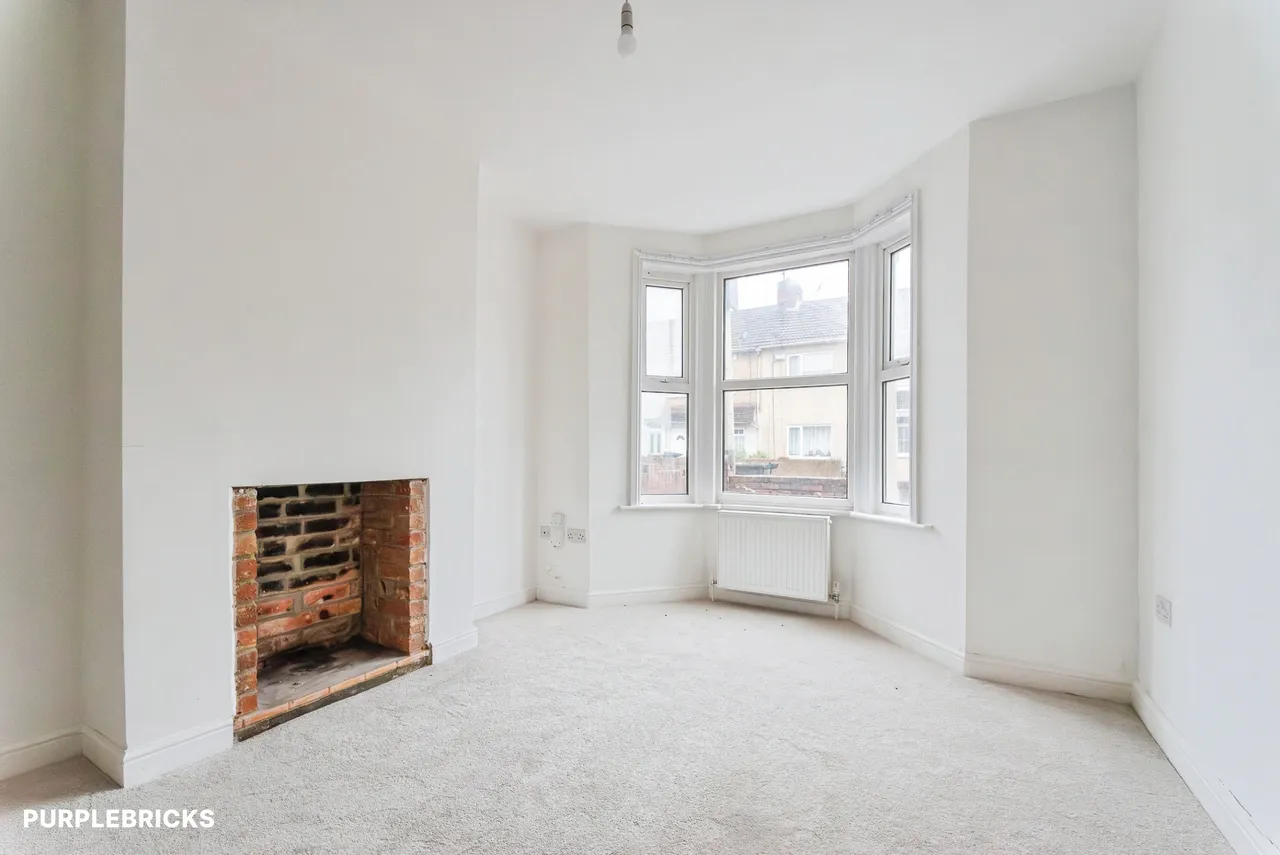 Cricklade Road, Gorse Hill, SN2, photo 3
