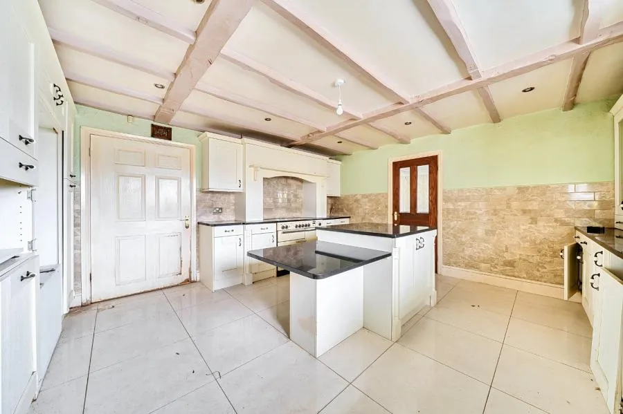 Sapphire Drive, Kirkby-in-Ashfield, NG17, photo 5
