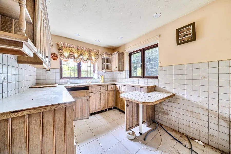 Sapphire Drive, Kirkby-in-Ashfield, NG17, photo 13