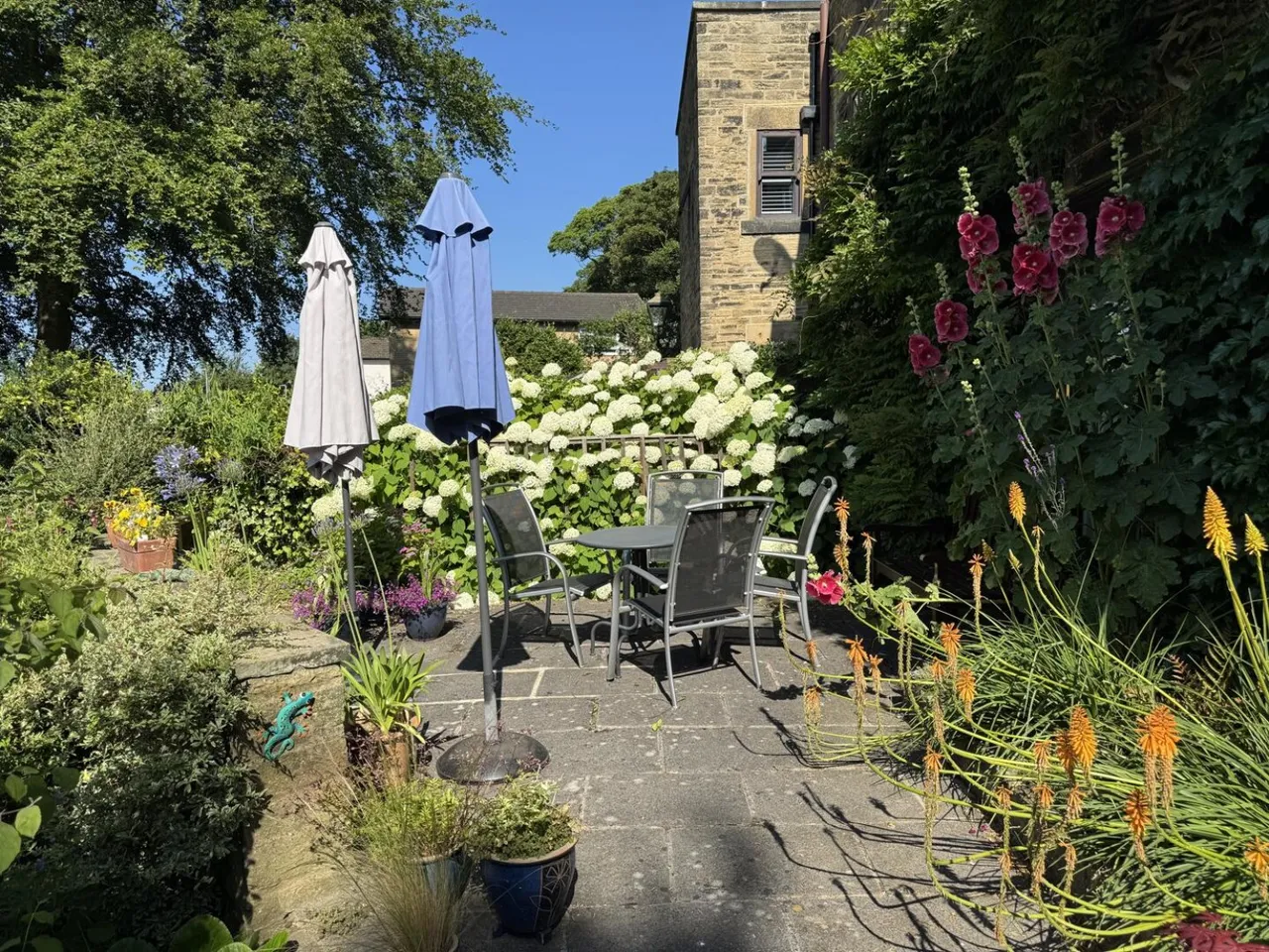 Town Street, Rawdon, LS19, photo 33