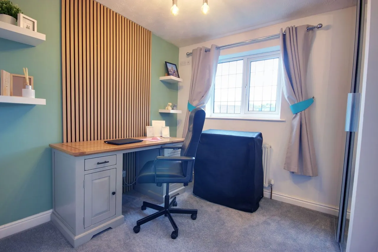 Southwell Close, Beverley, HU17, photo 15