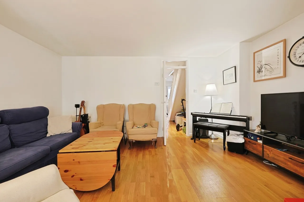 Kathleen Road, London, SW11, photo 6