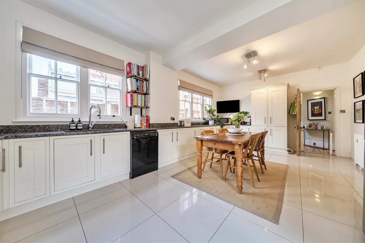Bath Road, Maidenhead, photo 5