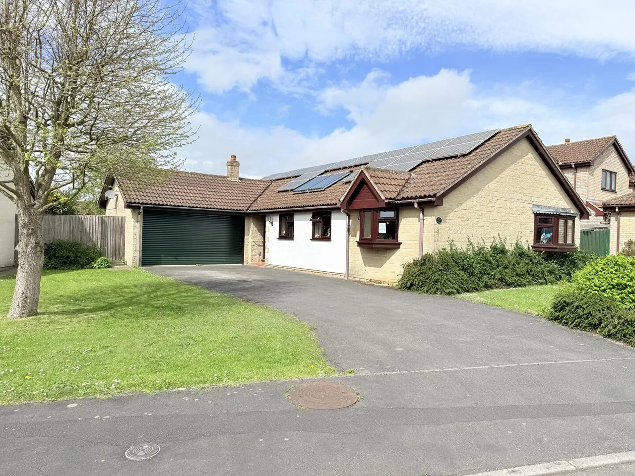 4 bed house for sale — Collett Way, Frome, Somerset BA11 2XR
