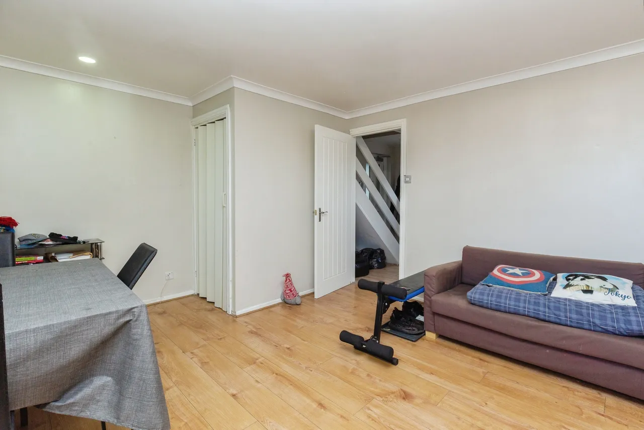 St. Annes Road, Aylesbury, Buckinghamshire, HP19, photo 12