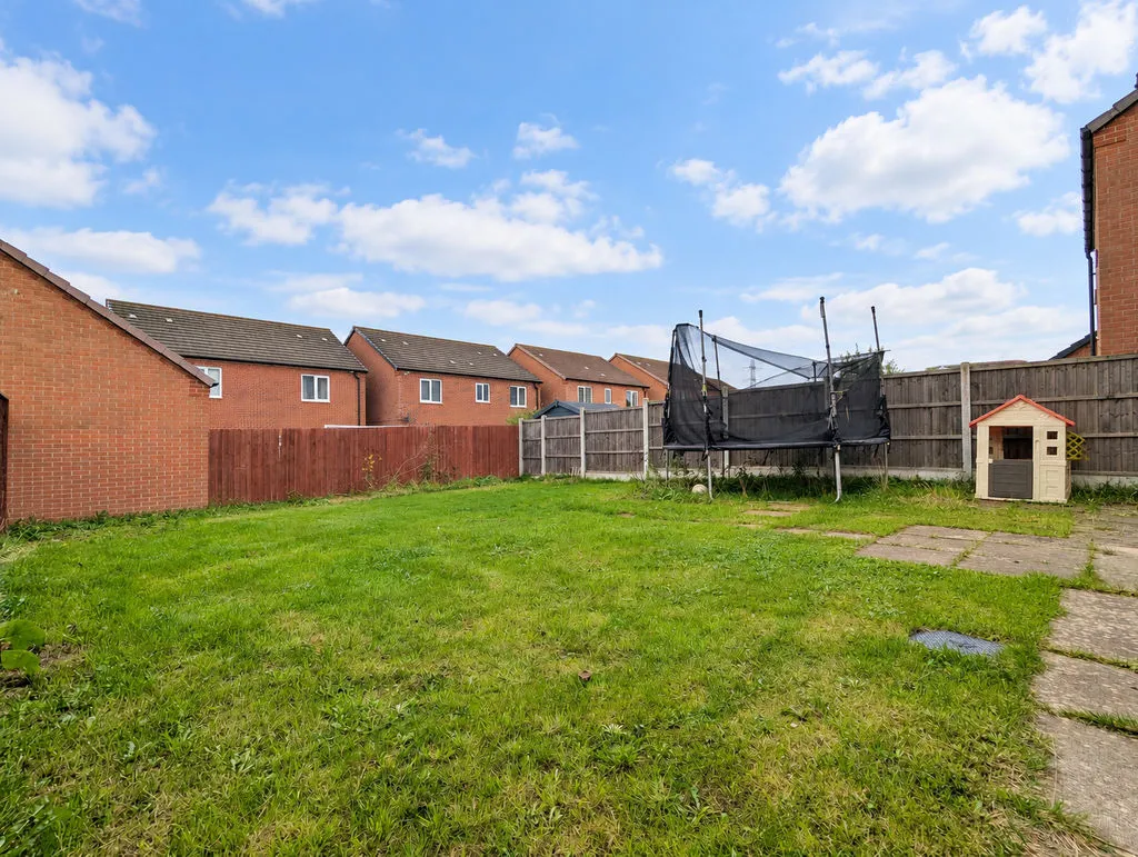 Pine Gardens, Norton Canes, WS11, photo 19