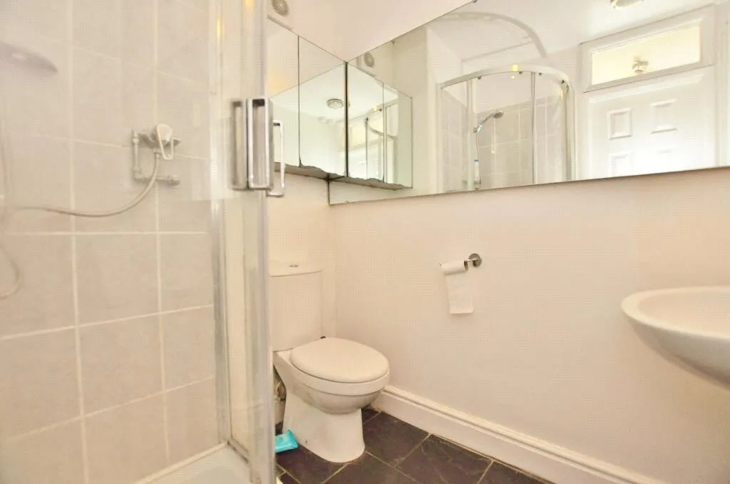 York Road, Guildford, GU1, photo 5