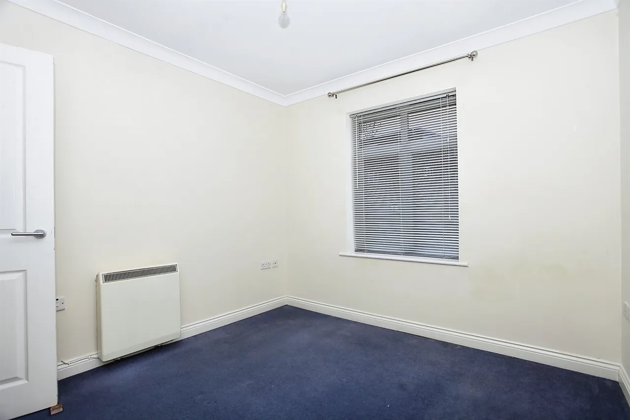 Fletton Avenue, Peterborough, photo 7