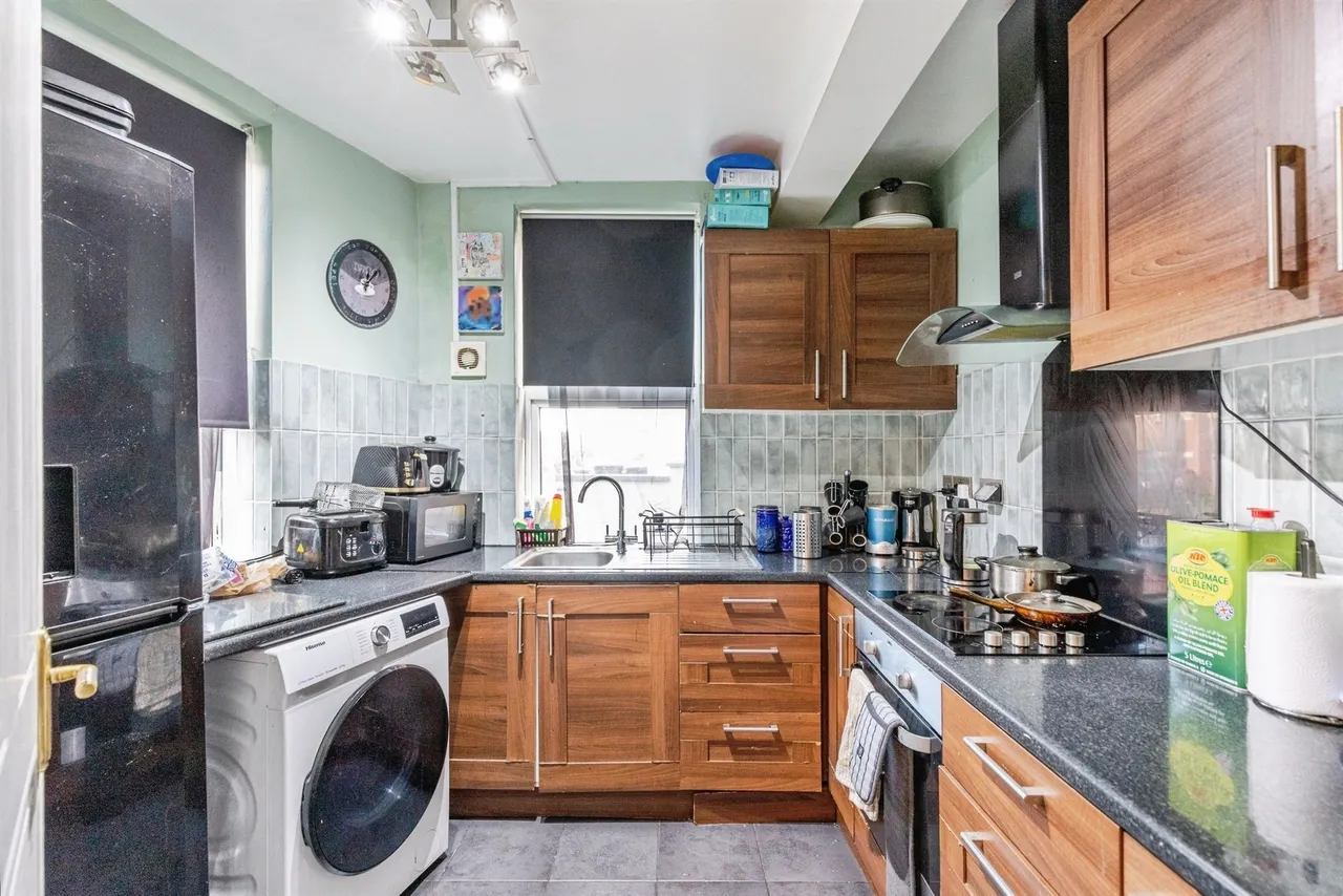 Scarborough Street, Wellingborough, NN9, photo 8