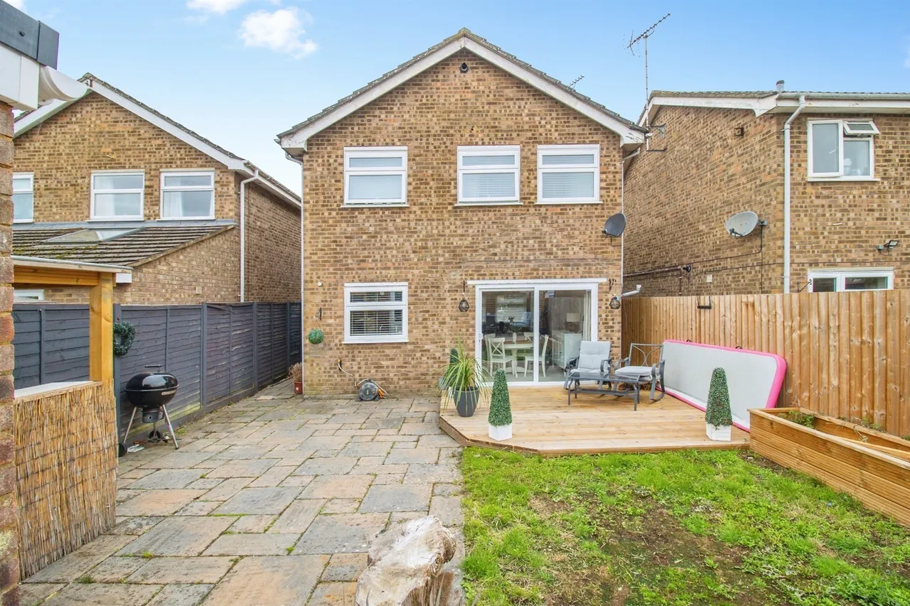 Cetus Crescent, Leighton Buzzard, LU7, photo 17