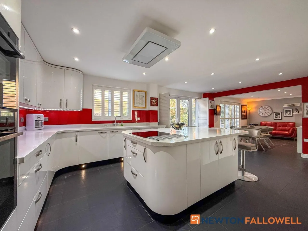 Dale Way, Fernwood, NG24, photo 2