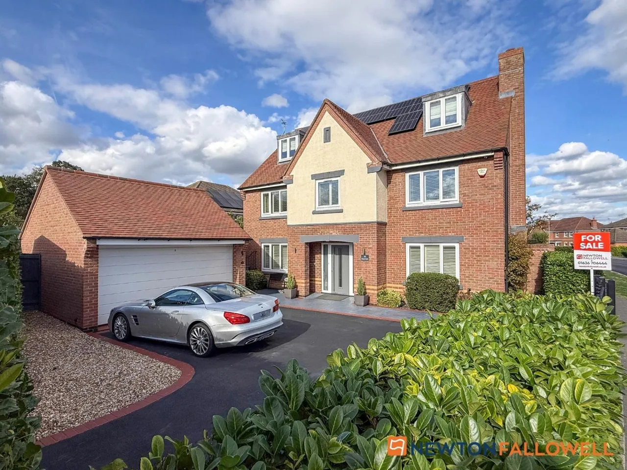 5 bed house for sale, Dale Way, Fernwood, NG24