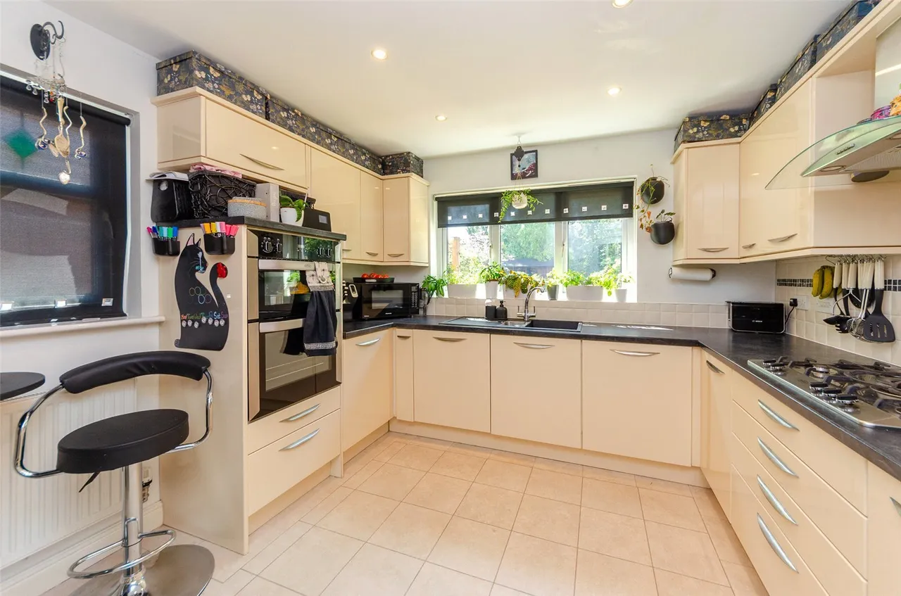 Chatsworth Close, Rhos on Sea, photo 5