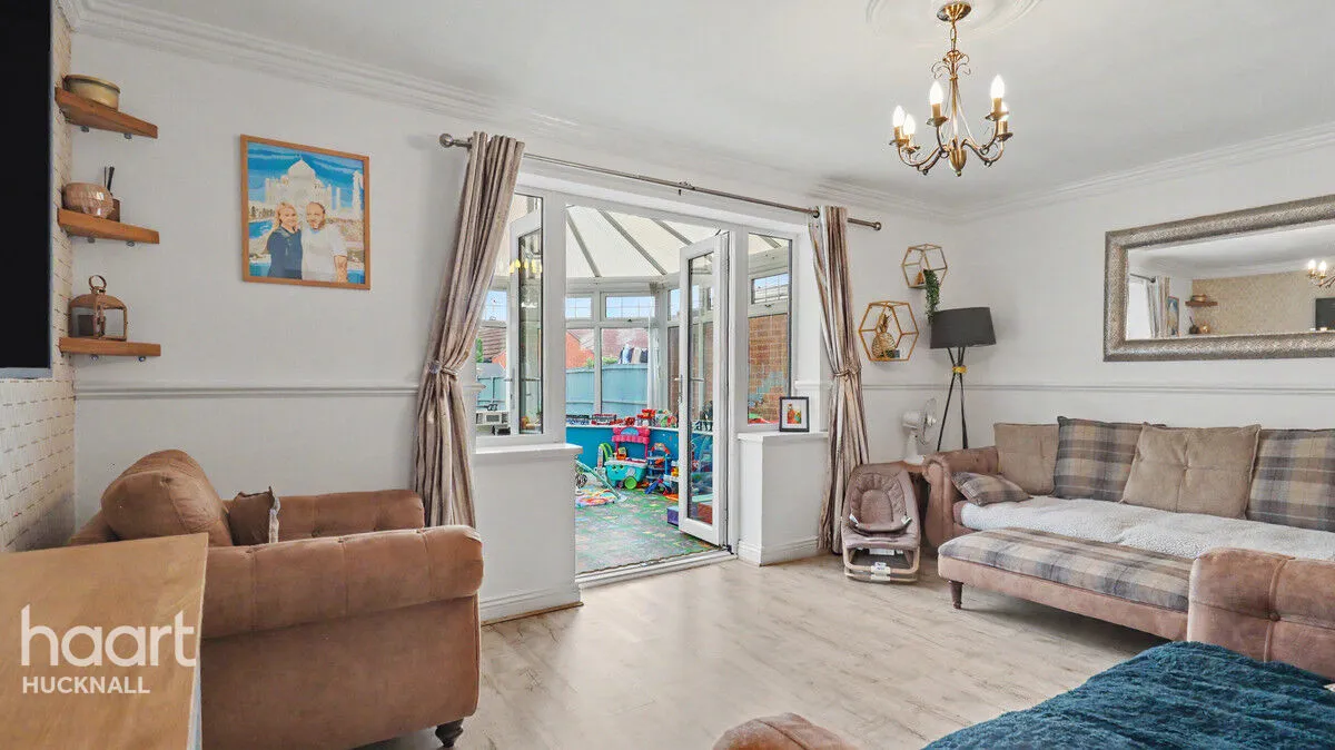 Burrow Walk, Nottingham, NG17, photo 6