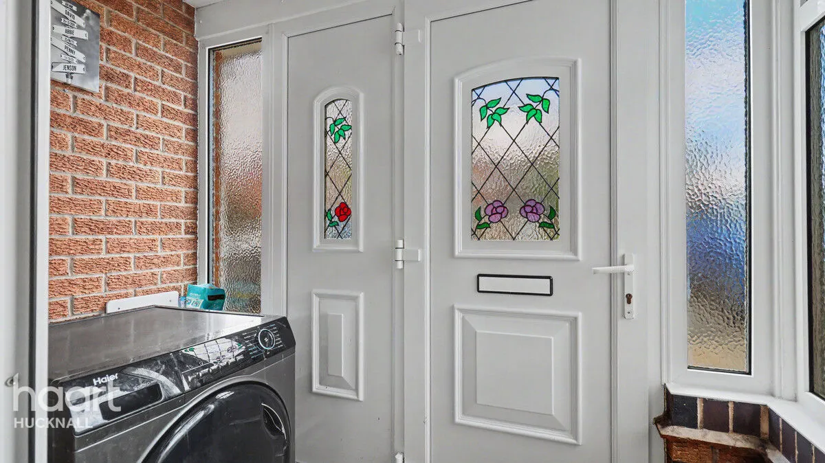Burrow Walk, Nottingham, NG17, photo 21