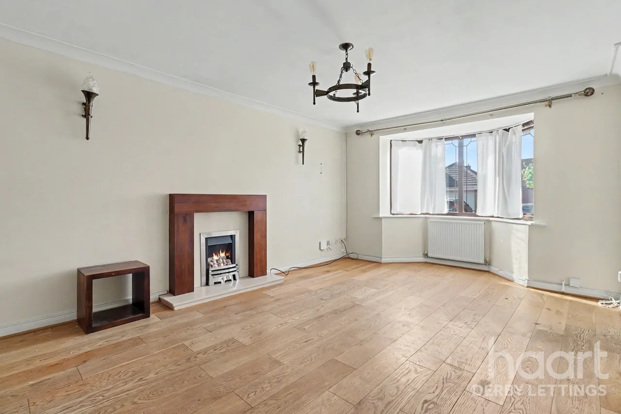 Copse Grove, LE11, photo 4