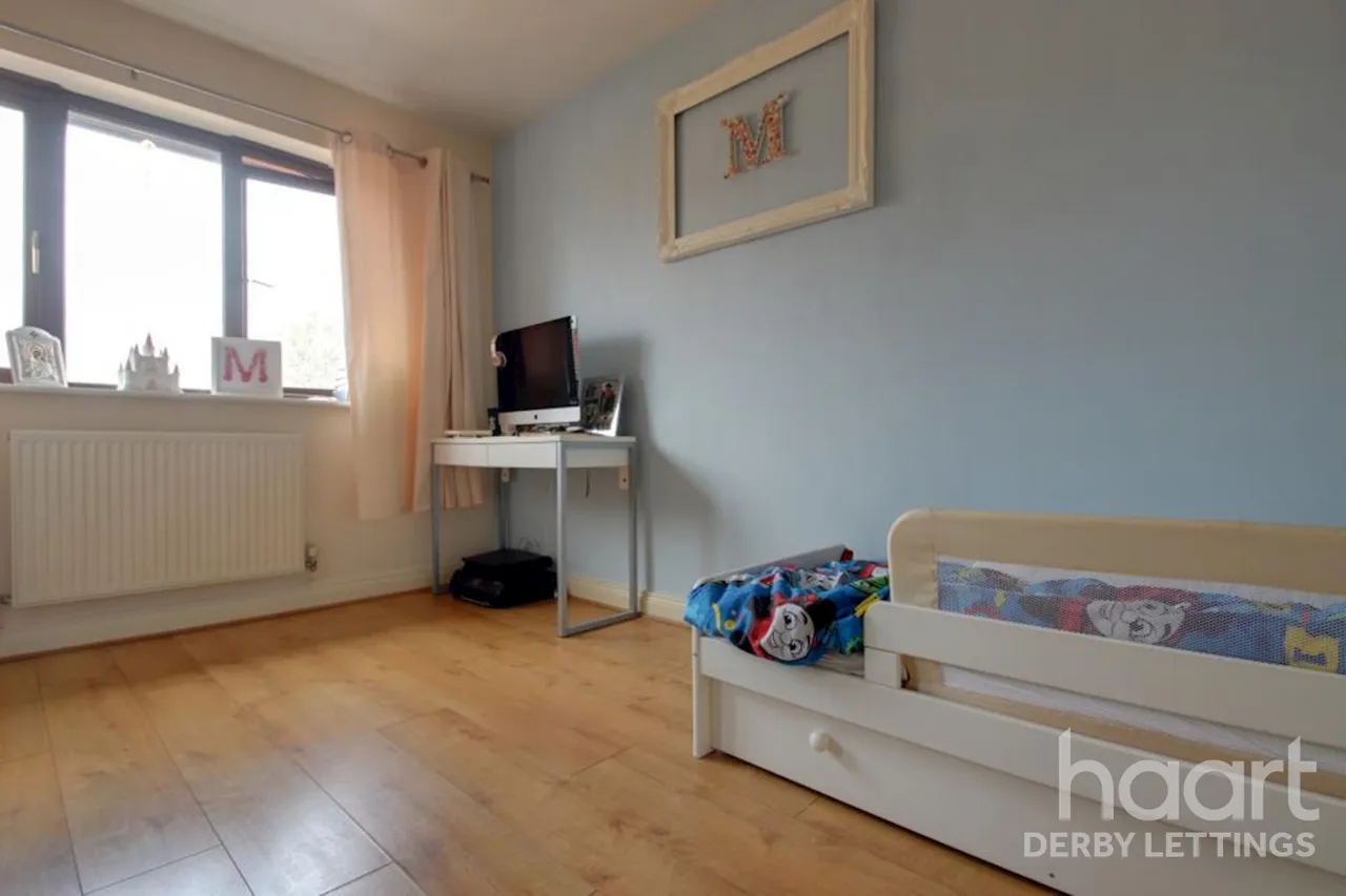 Copse Grove, LE11, photo 25