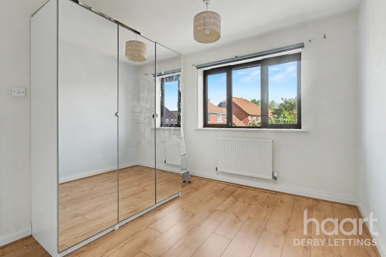 Copse Grove, LE11, photo 19