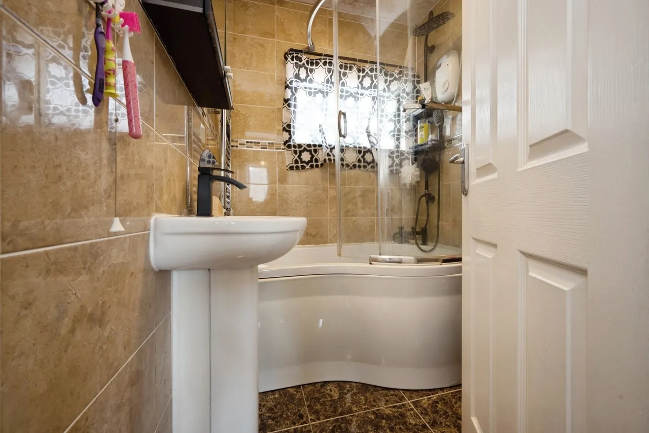 Honey Hill Road, Bedford, Bedfordshire, MK40, photo 8