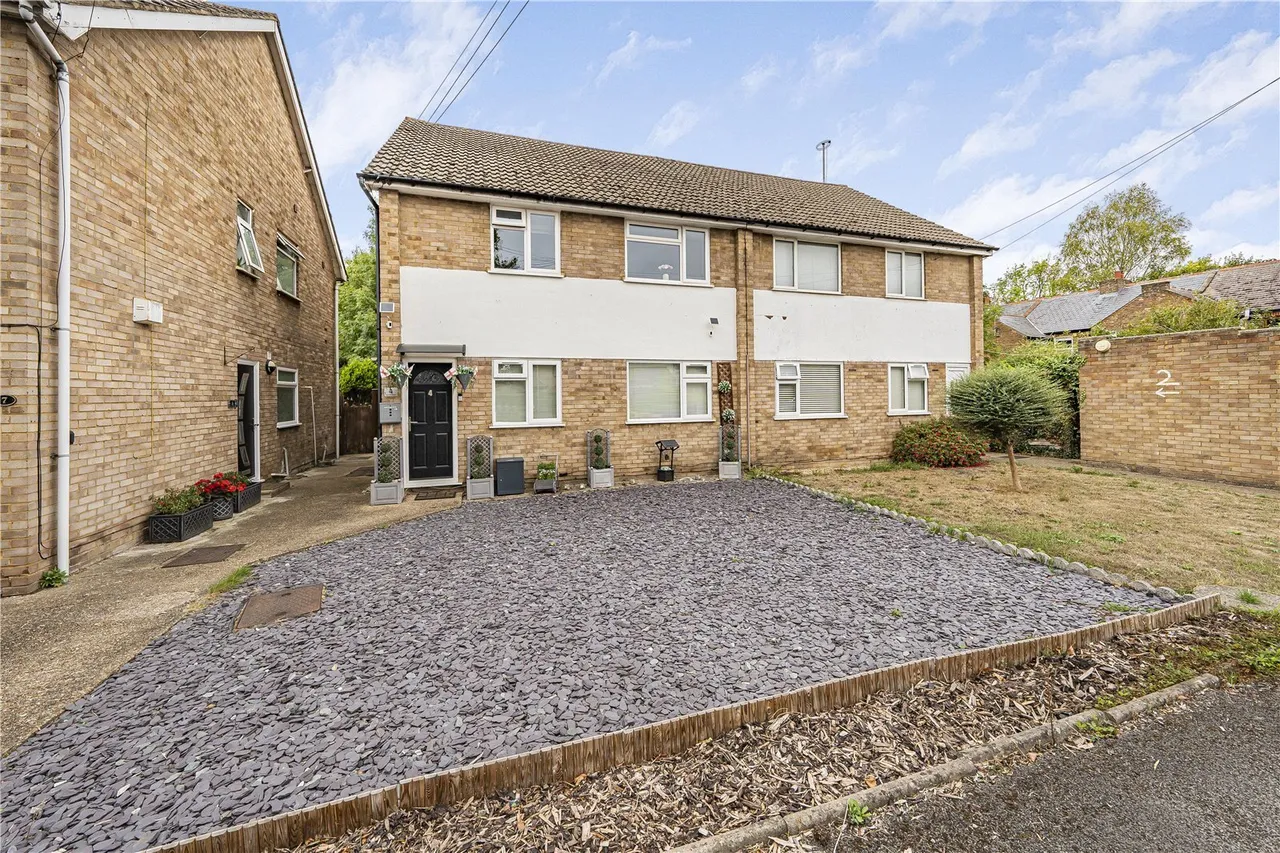 Caroline Close, West Drayton, UB7, photo 2