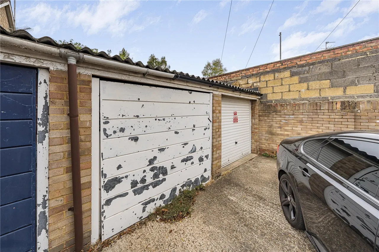 Caroline Close, West Drayton, UB7, photo 11