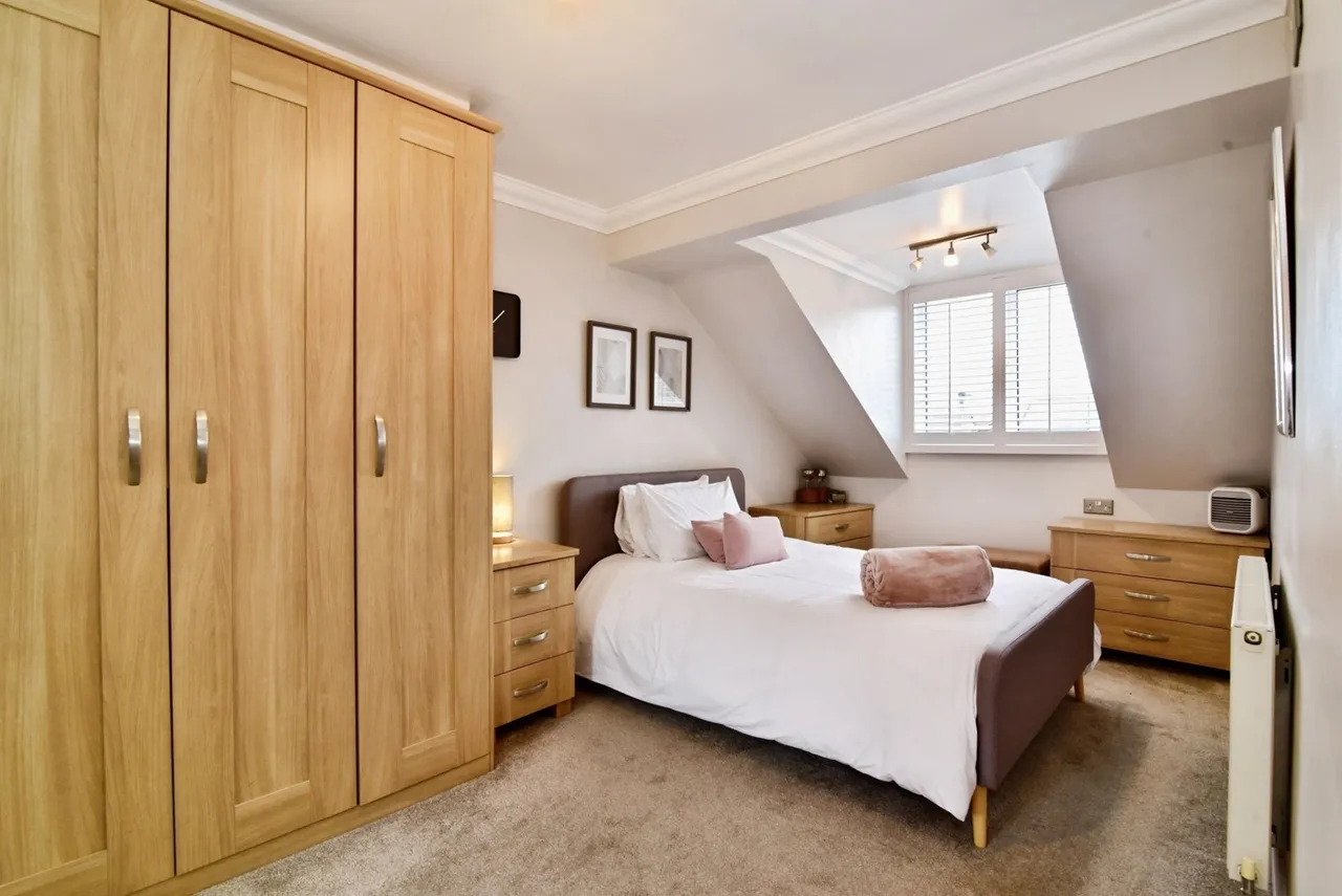 Mallard Drive, Killamarsh, Sheffield, Derbyshire, S21, photo 11