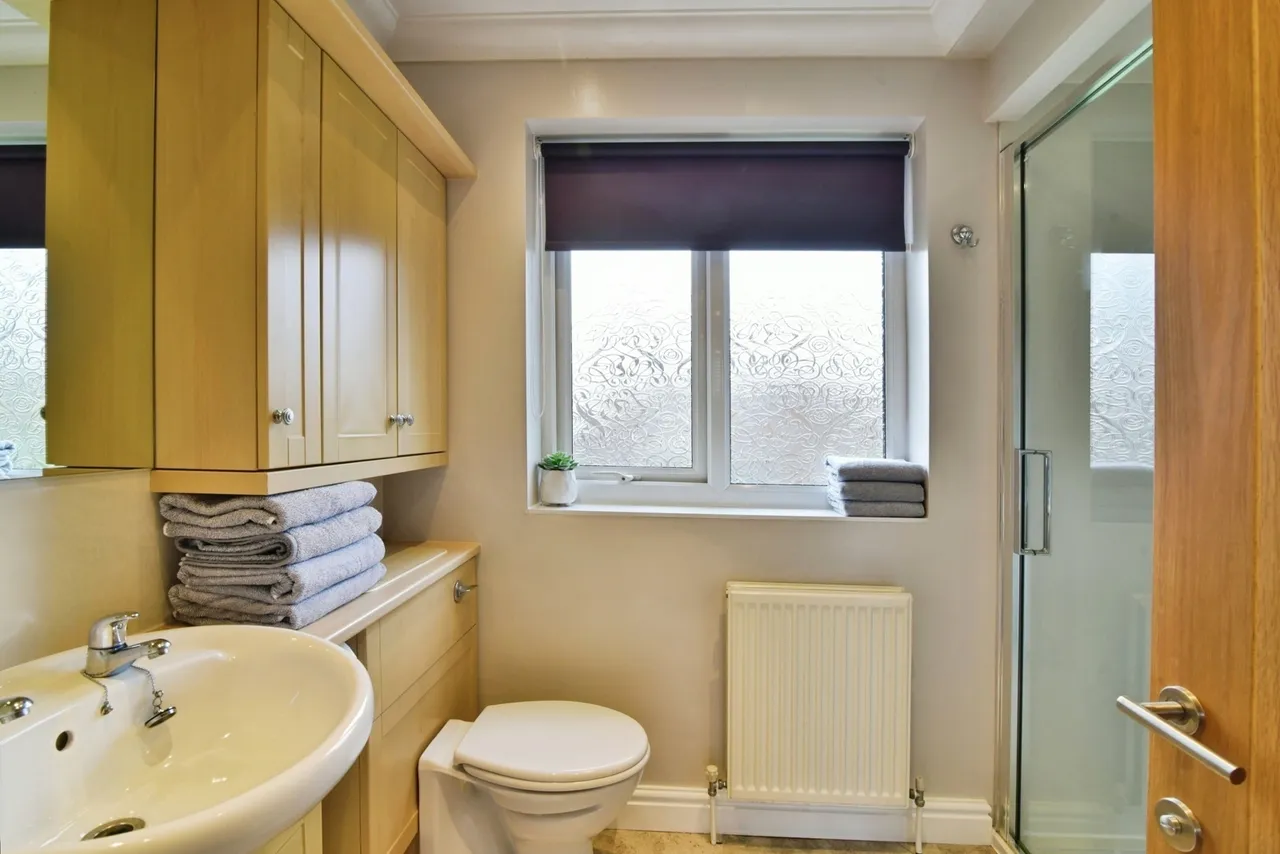 Mallard Drive, Killamarsh, Sheffield, Derbyshire, S21, photo 20