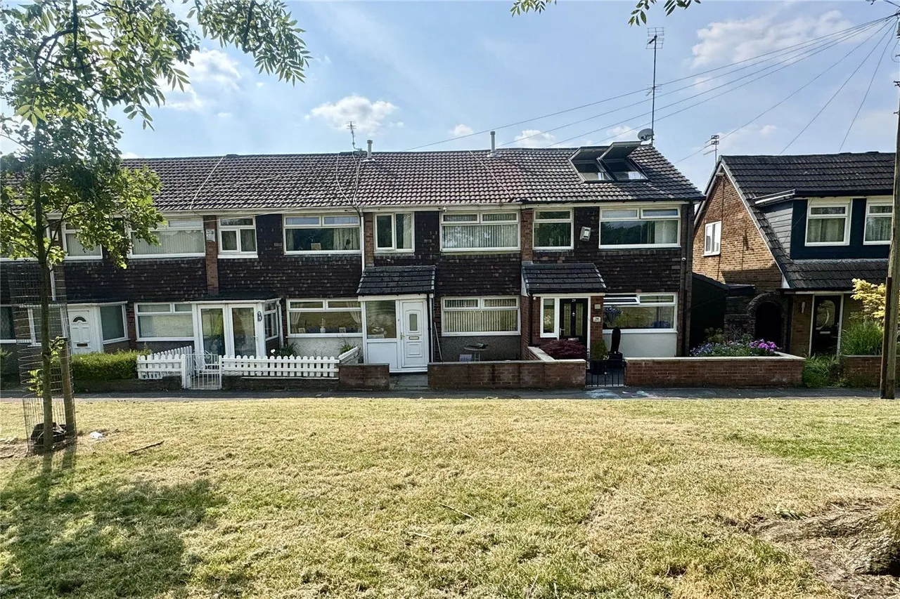 3 bed house for sale, Polperro Close, Royton, OL2