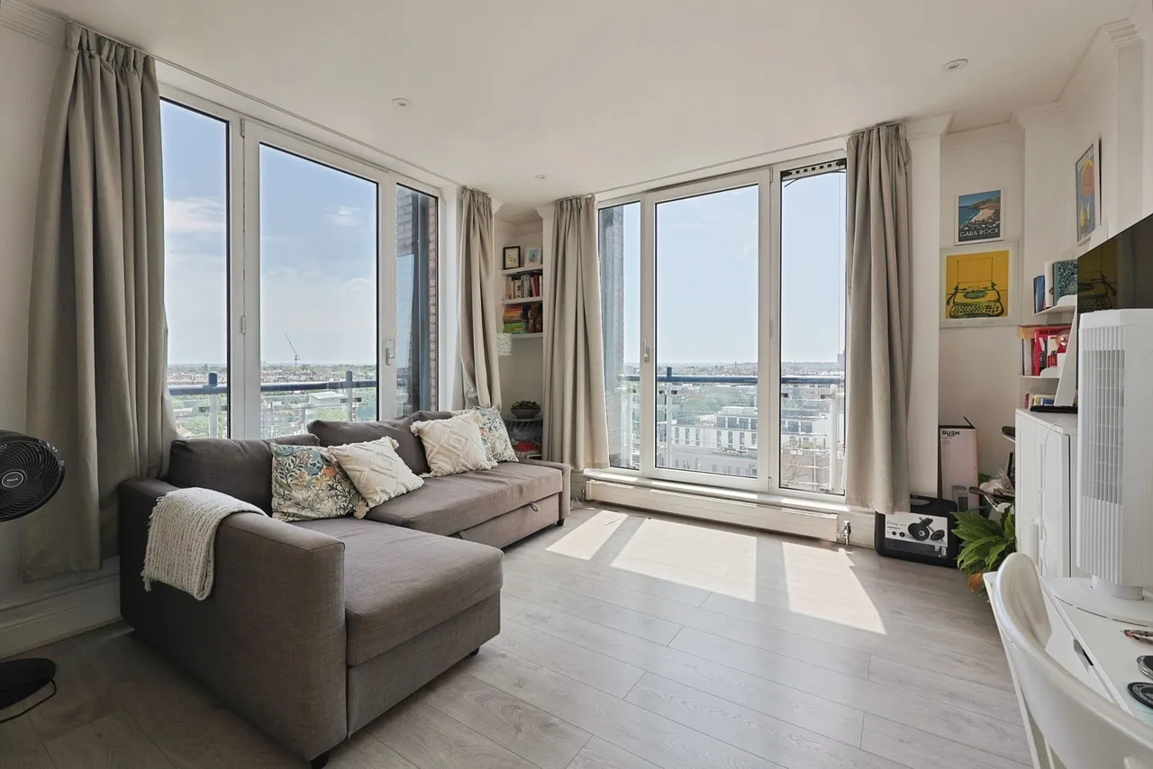 Coral Row, Battersea, London, SW11, photo 9