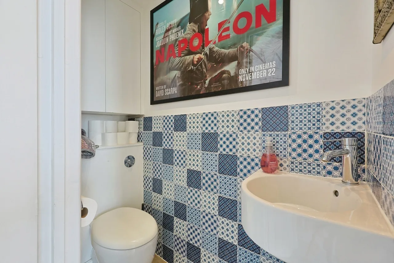 Coral Row, Battersea, London, SW11, photo 8